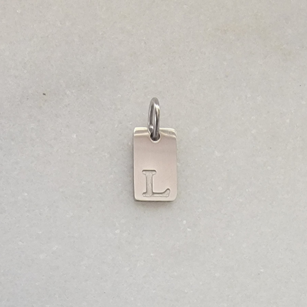 Small Tag Initial L
