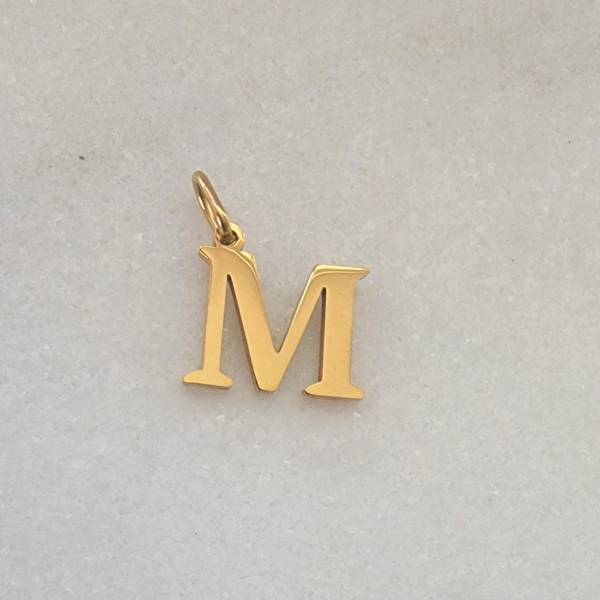 Medium Initial M
