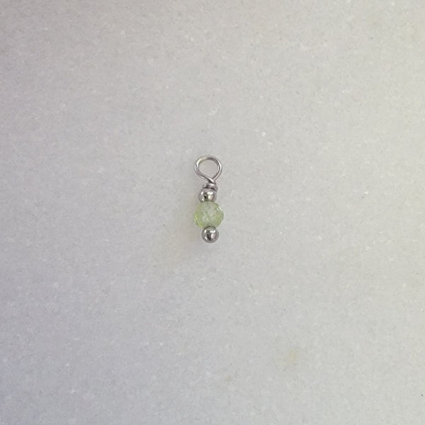 Tiny Birthstone August - Peridot