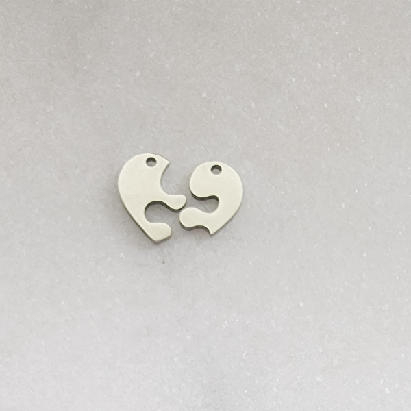 Small Puzzle Heart