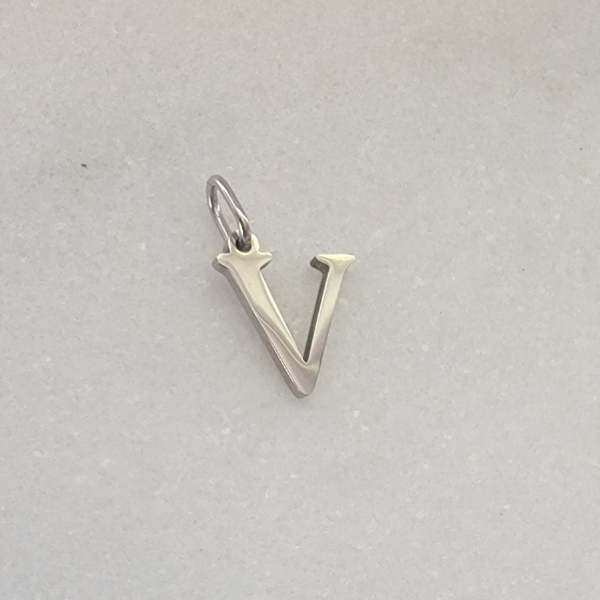 Medium Initial V