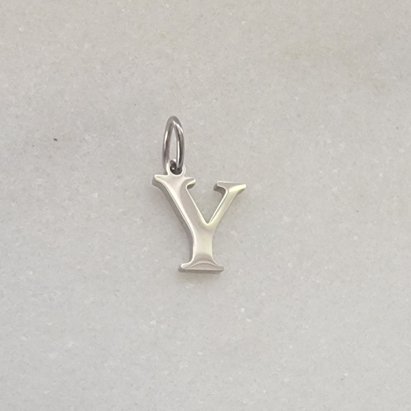 Medium Initial Y